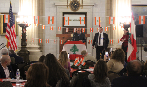 Fahim Gemayel receives honor from ALCC