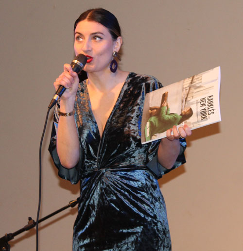 Simona Smirnova with Kankles book