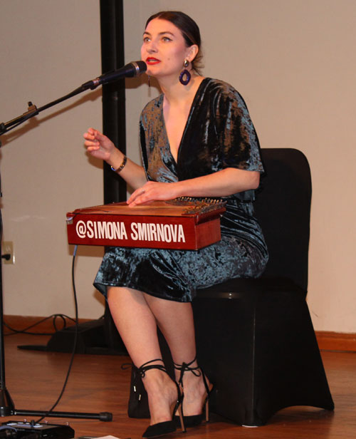 Simona Smirnova singing