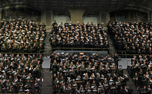 over 1500 choir members from Lithuanian groups all over the world