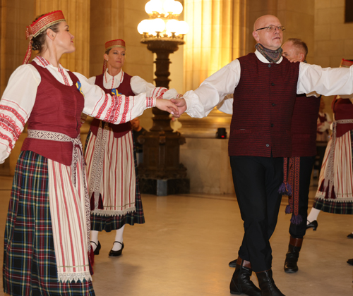 Lithuanian Folk Dance Group Svyturys
