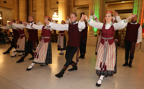 Lithuanian Folk Dance Group Svyturys