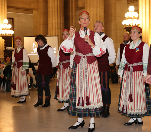 Lithuanian Folk Dance Group Svyturys - Gaja Milevicius