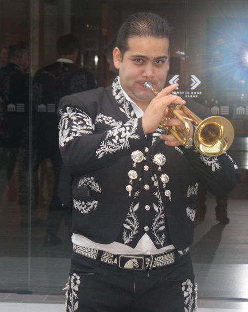 Mariachi Band  trumpet