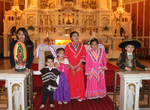 Mexican children in St Casimir Church