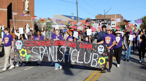 Day of the Dead Skulls and Skeletons Parade in Cleveland 2022