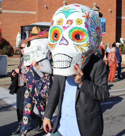 Day of the Dead Skulls and Skeletons Parade in Cleveland 2022