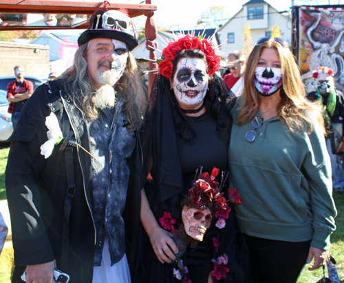 People in costumes and makeup at Day of the Dead in Cleveland 2022