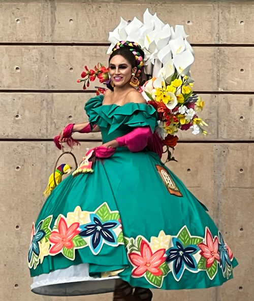 Colorful Mexican traditional dress - Mexican fashion in Cleveland