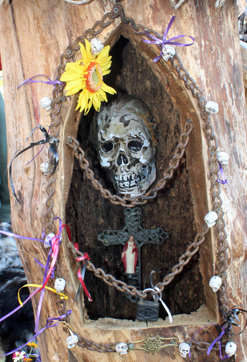 Day of the Dead (Da de Muertos) altars (ofrendas) in Cleveland