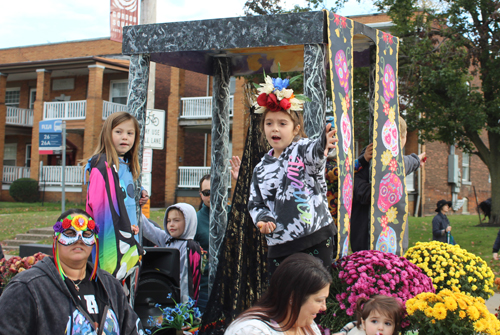 Day of the Dead (Dia de Muertos) Skulls & Skeletons Parade in Cleveland 2025