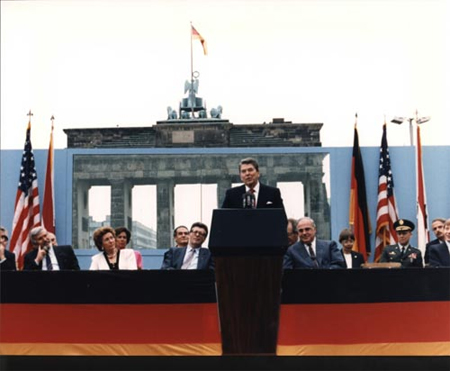 Ronald Reagan at Brandenburg Gate