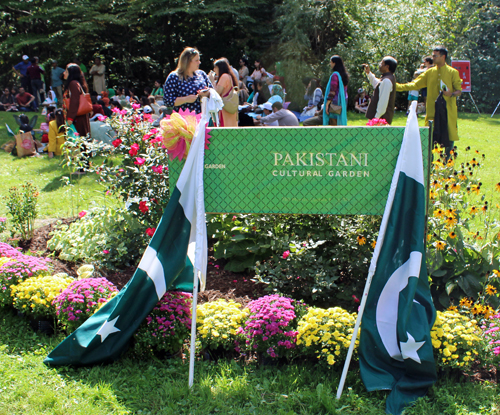 Pakistani Garden sign