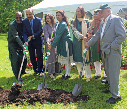 Groundbreaking of Pakistan Cultural Garden