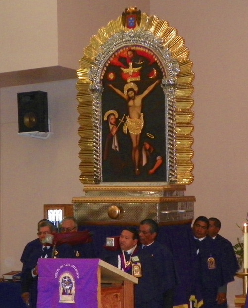 Mass at Iglesia La Sagrada Familia Church