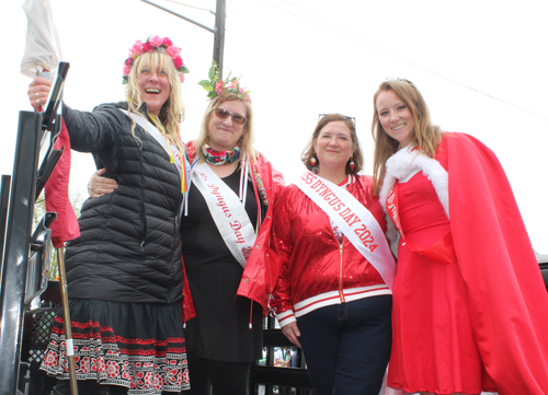 Dyngus Day Girls