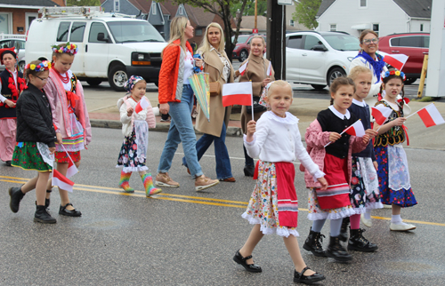 Henryk Sienkiewicz Polish School at Polish Constitution Day Parade 2025 in Parma Ohio