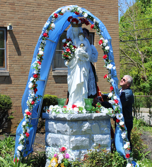 May Crowning at St. Casimir Church