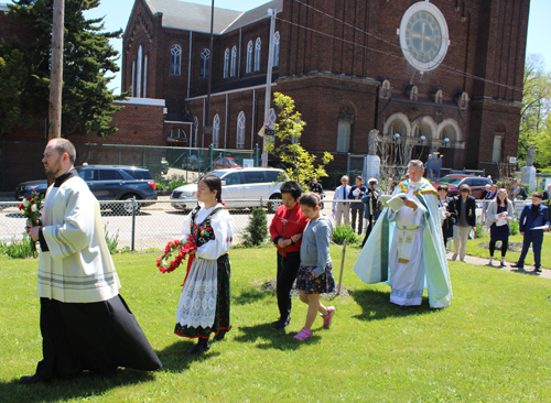 Fr. Eric Orzech leads May Crowning procession