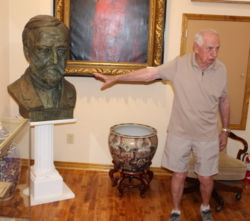 Gene Bak giving museum tour