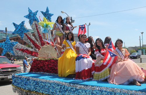 Puerto Rican parade in Cleveland - ladies on float
