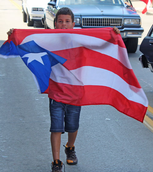 2019 Cleveland Puerto Rican Parade bot w flag