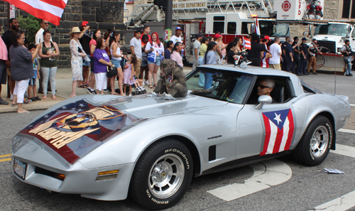 Cool car in the 2023 Cleveland Puerto Rican Parade