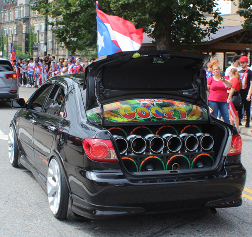 Cool car in the 2023 Cleveland Puerto Rican Parade
