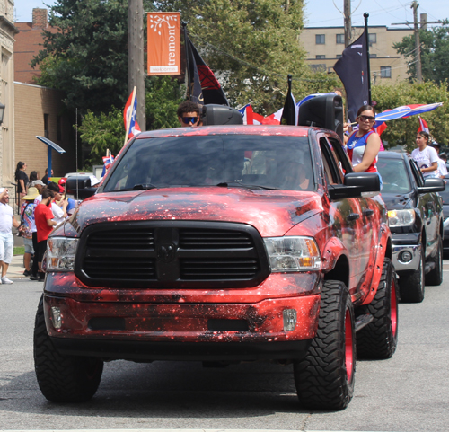 Cool car in the 2023 Cleveland Puerto Rican Parade