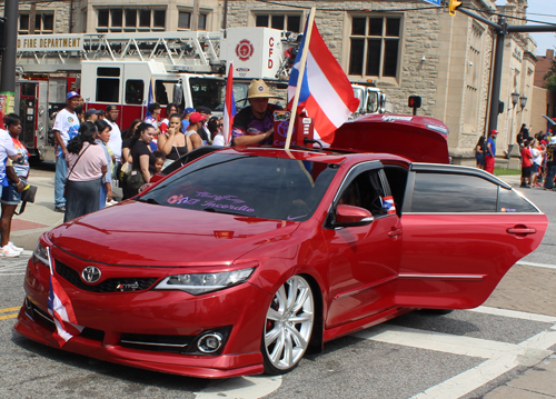 Cool car in the 2023 Cleveland Puerto Rican Parade