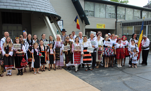 Romanian Fest Parade group