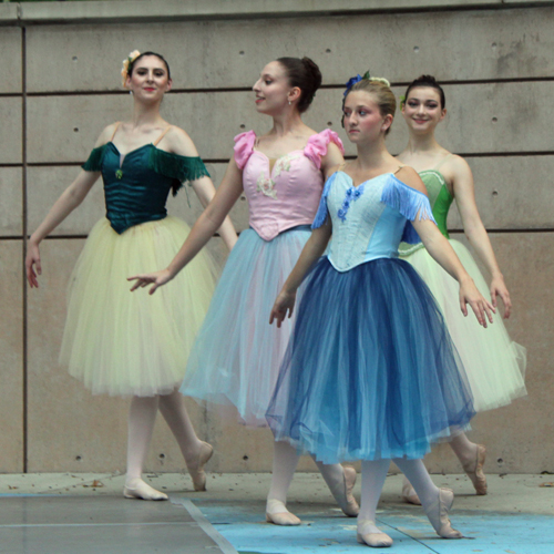 Cleveland Ballet School ladies