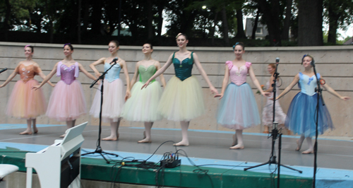 Cleveland Ballet School ladies