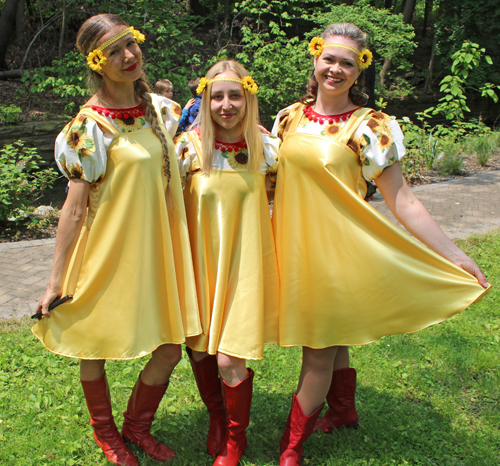 Russian Cultural Garden Paprika ladies