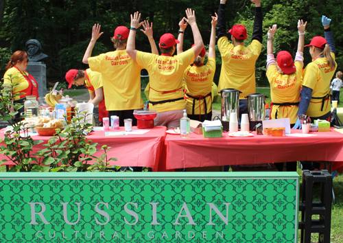 Russian Cultural Garden volunteers