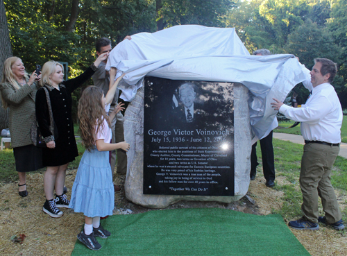 Voinovich monument unveiling in Serbian Cultural Garden