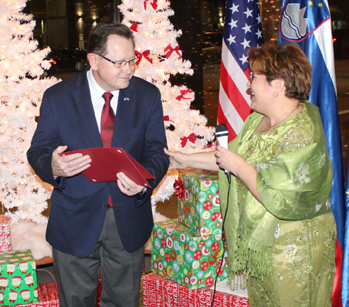 Consul General Alenka Jerak with Edward Mejac