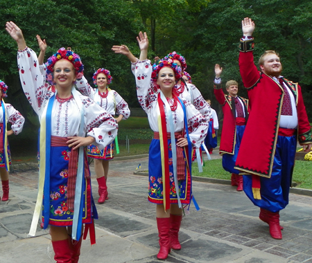 Kashtan Ukrainian Dancers in Ukrainian Cultural Garden