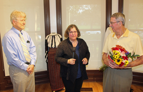 Dr. George Jaskiw, Curator Aniza Kraus and Andy Fedynsky